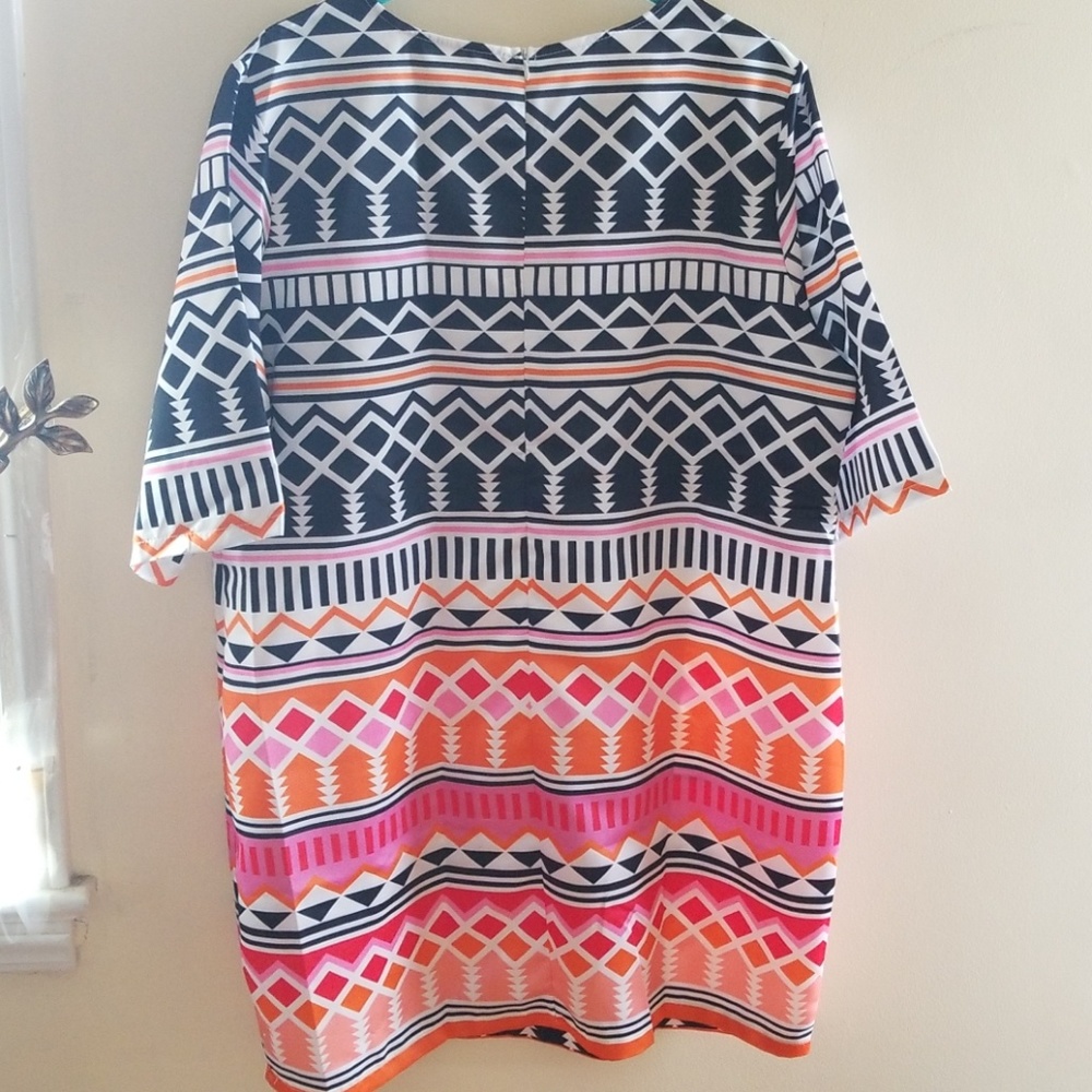 Dress - Picture 2 of 2